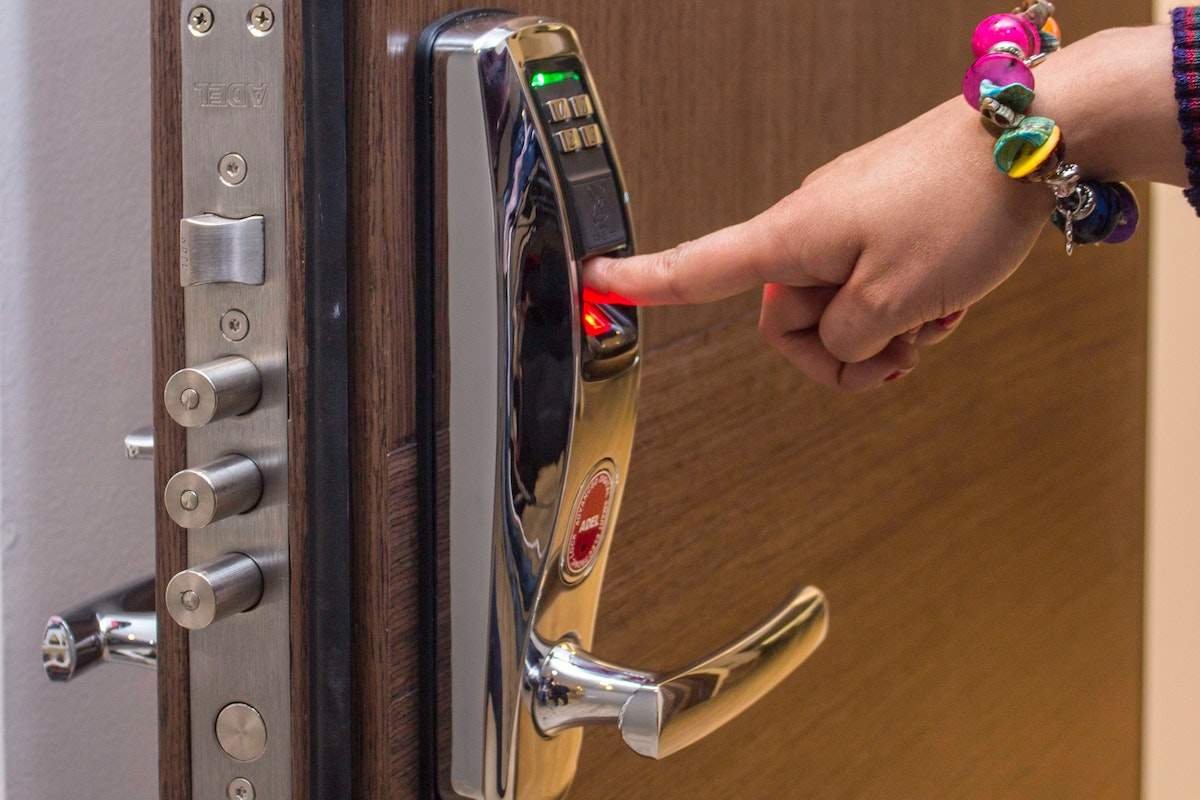smart door lock